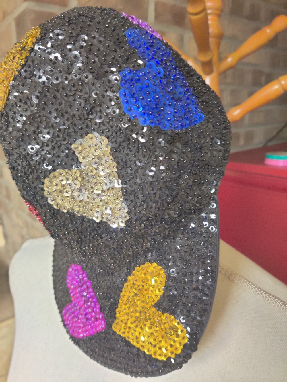 Women's Black Sequin Heart Cap with Multicolor Hearts Size Medium - Picture 2 of 5
